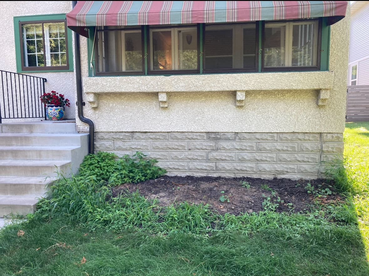 Gallery photos for Rock and Mulch Transformation in Bloomington: Image #2